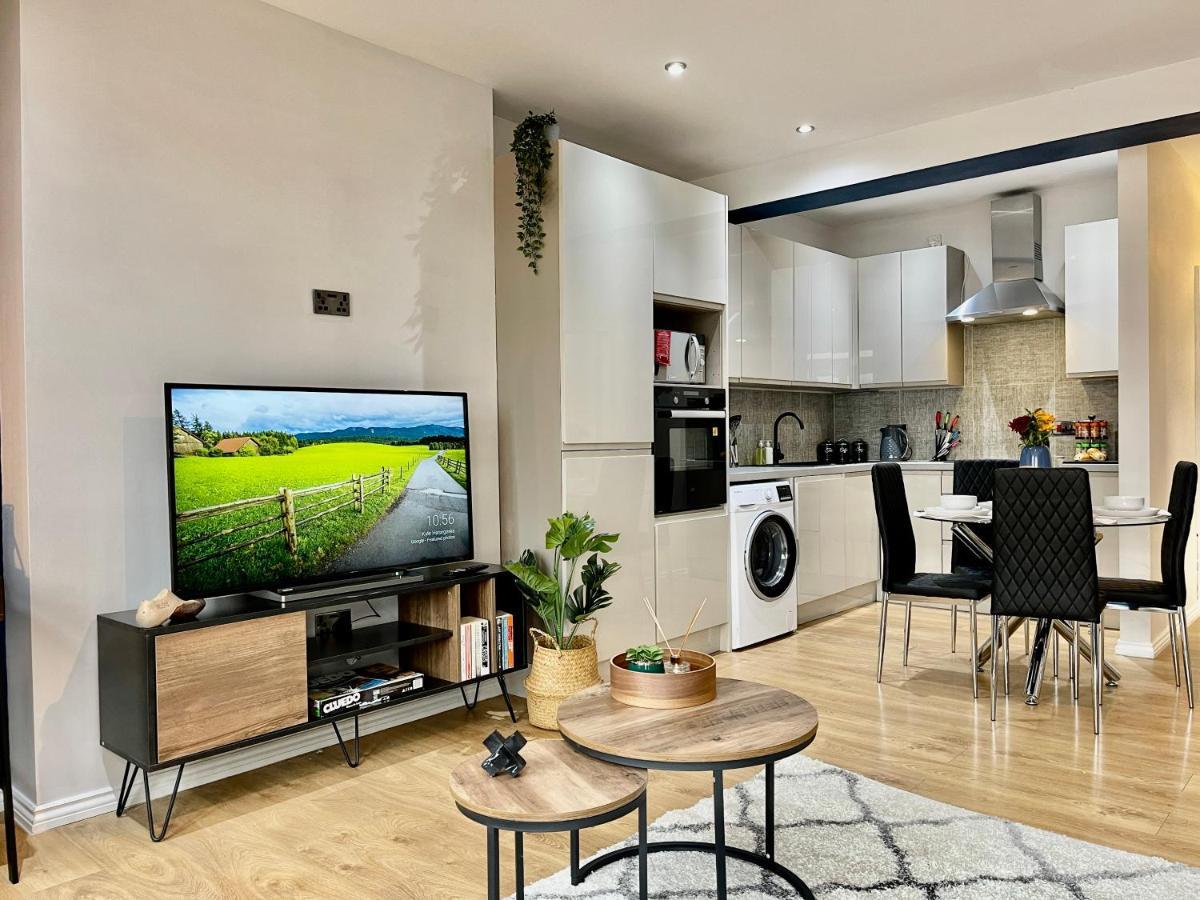 Apartmán City Centre Gem In Southend Near The Beach, Station And Parking Exteriér fotografie