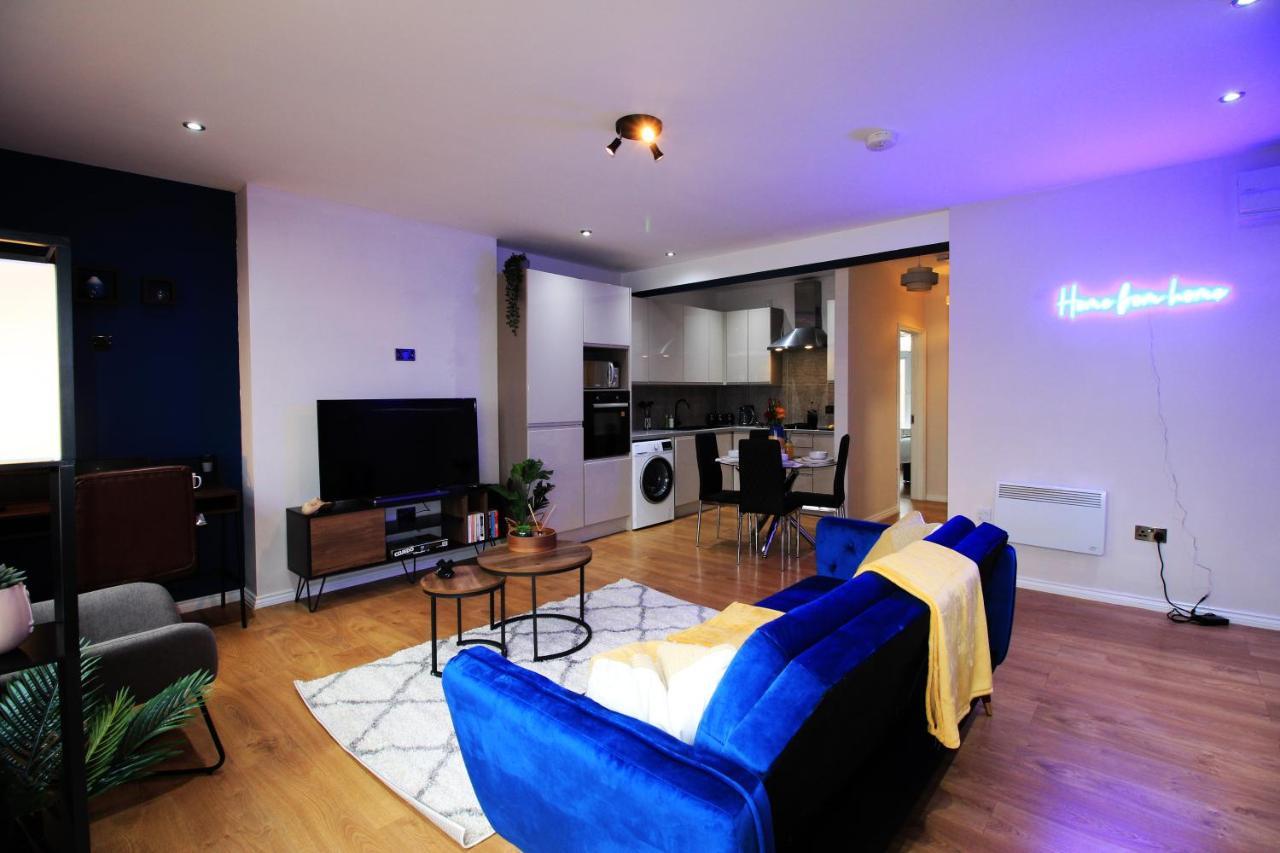 Apartmán City Centre Gem In Southend Near The Beach, Station And Parking Exteriér fotografie